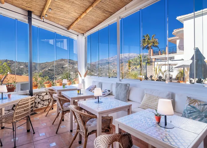 Malaga Hills Boutique Wellness And Hikers Eco-Hotel Adults Only