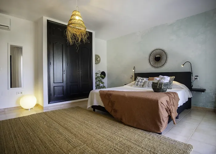 Malaga Hills Boutique Wellness And Hikers Eco-Hotel Adults Only